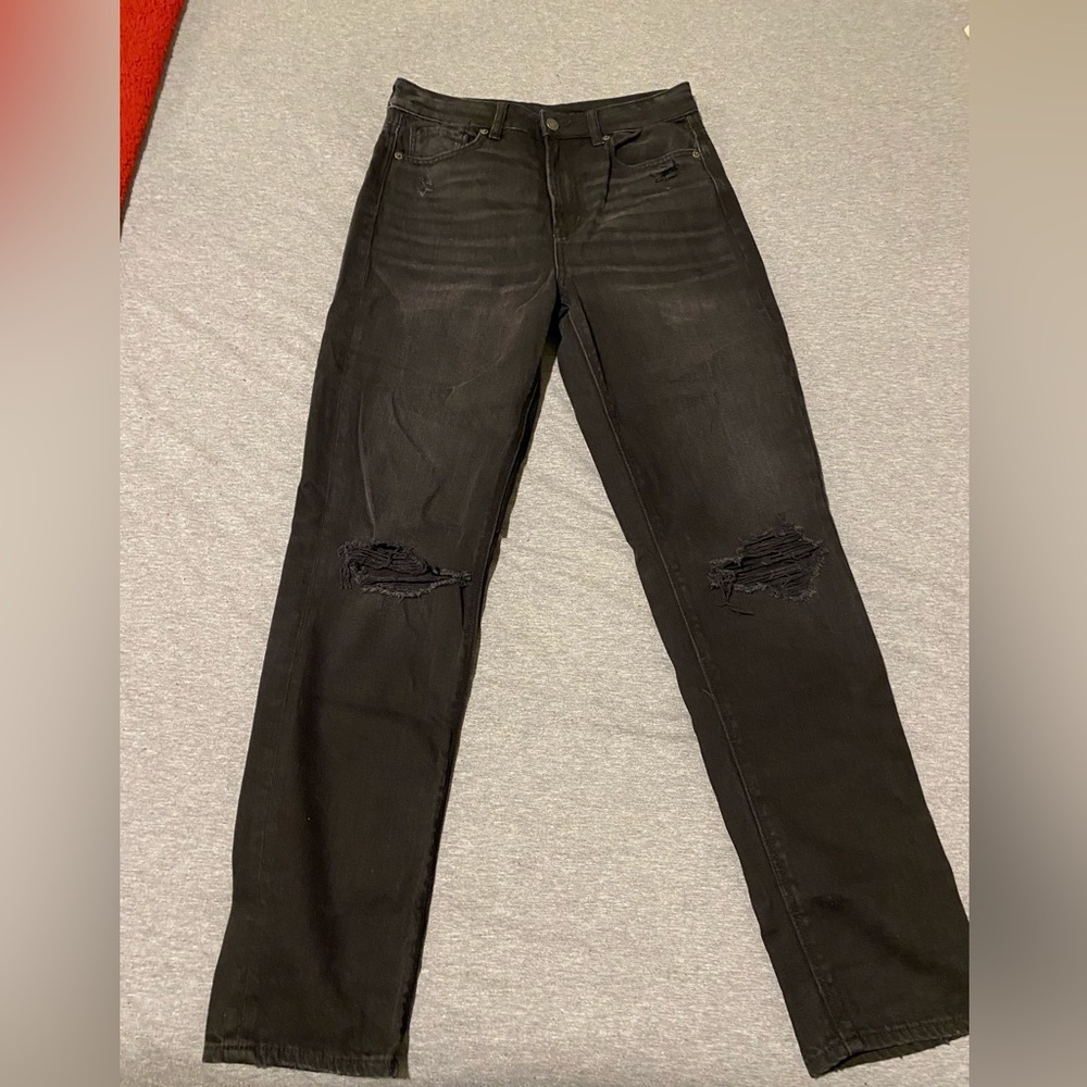 American Eagle Mom Jean